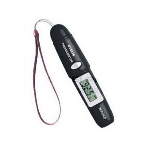 Termometer Inframerah AMTAST DT-8220