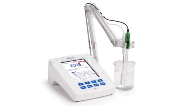 Multiparameter HANNA INSTRUMENT HI5221